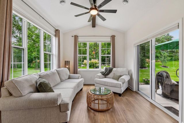 1109 Fabel Lane, Waconia, MN 55387