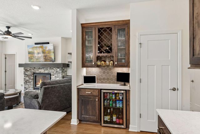 1109 Fabel Lane, Waconia, MN 55387