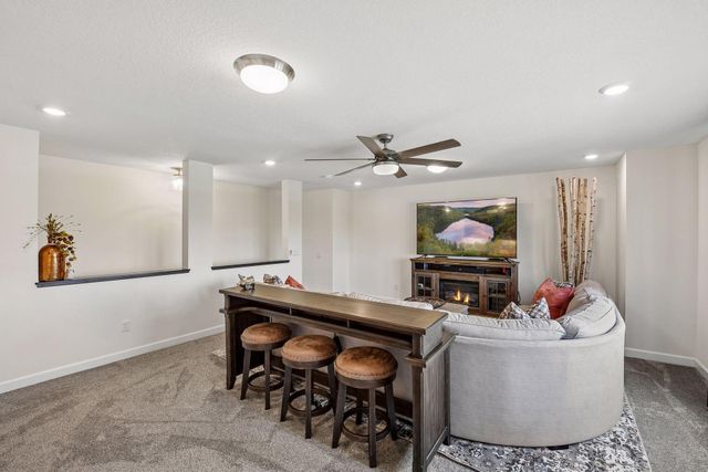 1109 Fabel Lane, Waconia, MN 55387