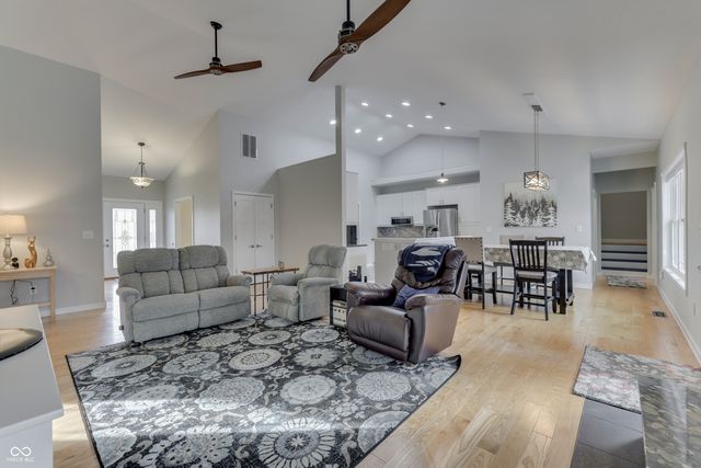 1000 Lewisville Road, Quincy, IN 47456