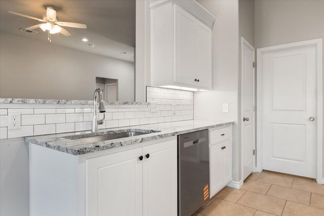 6916 37th Street, Lubbock, TX 79407