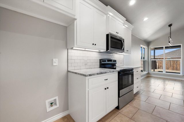 6916 37th Street, Lubbock, TX 79407