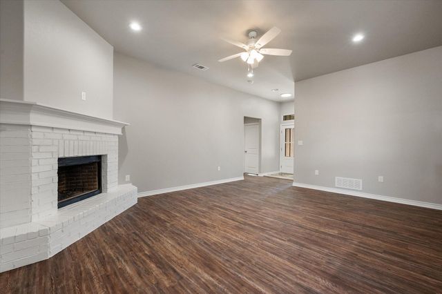 6916 37th Street, Lubbock, TX 79407