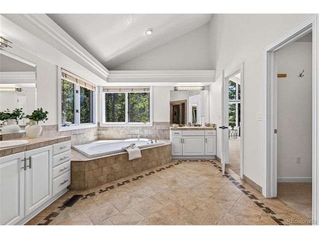 1580 Blakcomb Ct, Evergreen, CO 80439