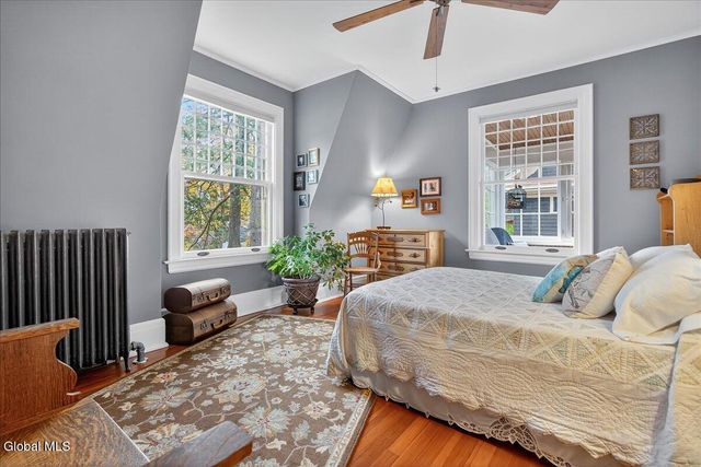 1204 Rugby Road, Schenectady, NY 12308