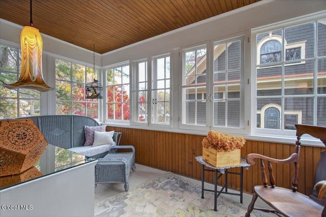 1204 Rugby Road, Schenectady, NY 12308