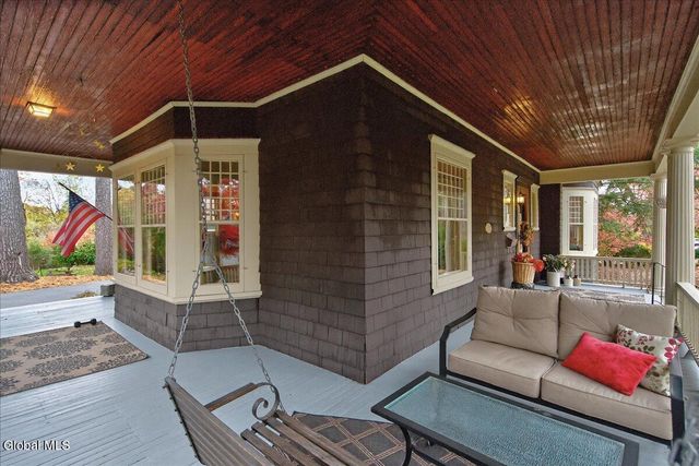 1204 Rugby Road, Schenectady, NY 12308