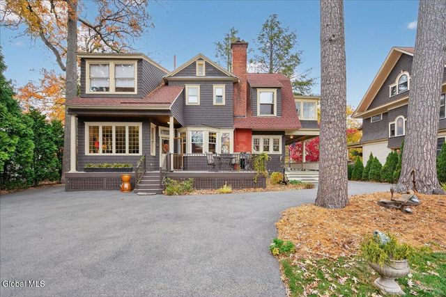 1204 Rugby Road, Schenectady, NY 12308