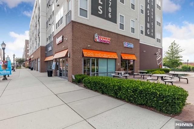 22 Veterans Drive, Wood Ridge, NJ 07075