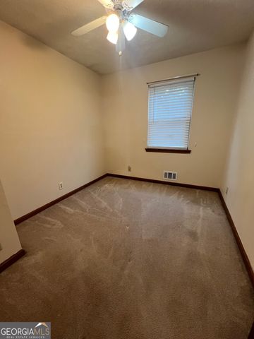 2060 Kimber Trail, Stone Mountain, GA 30088