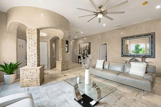 33 N. Estrellas Road, Santa Fe, NM 87507