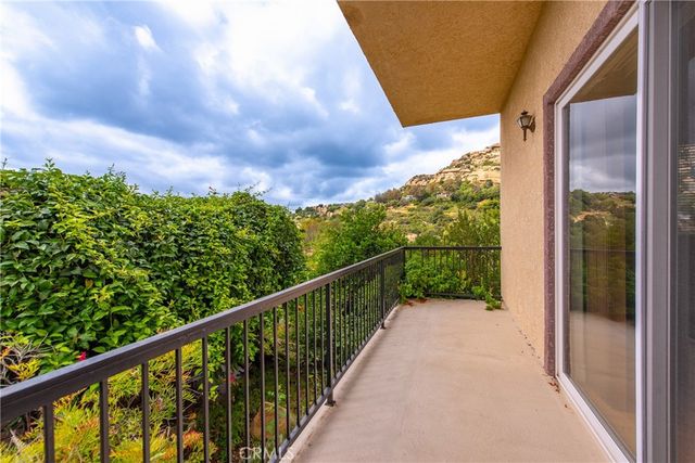 150 SUMMIT Drive, West Hills, CA 91304