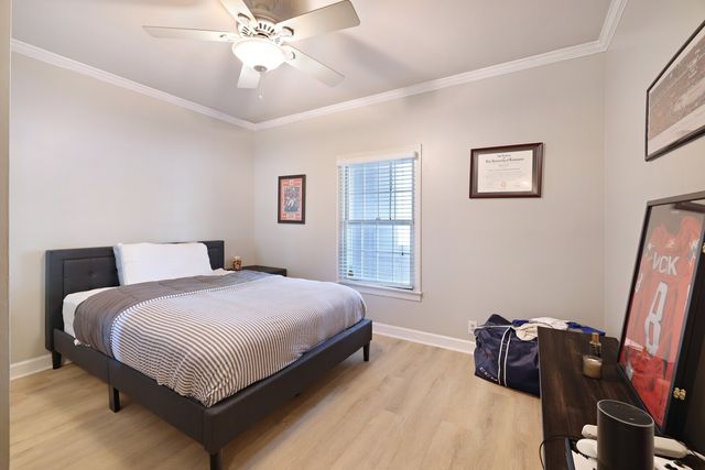 201 Rose Hall, Nashville, TN 37212