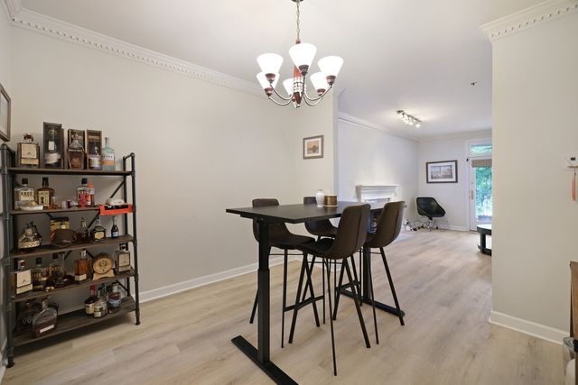 201 Rose Hall, Nashville, TN 37212