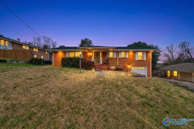 4011 E Crestview Drive, Huntsville, AL 35816