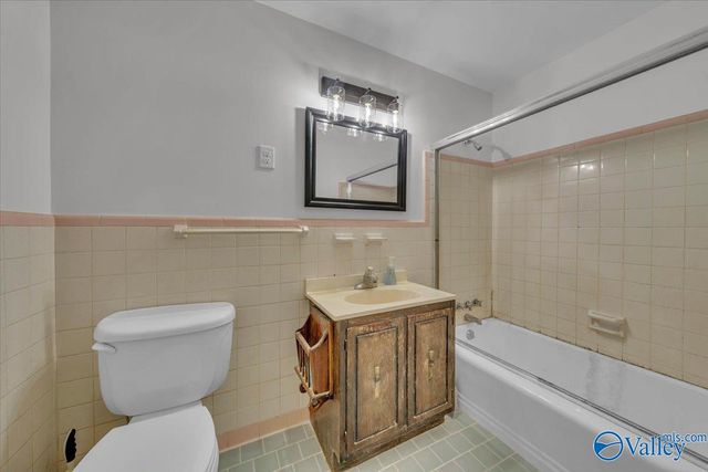 4011 E Crestview Drive, Huntsville, AL 35816