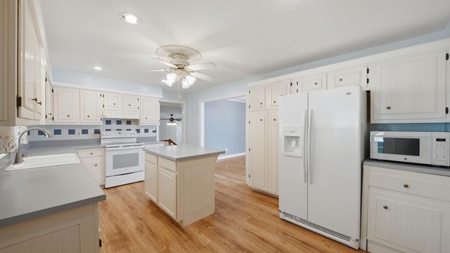 3717 Jarren Drive, Chattanooga, TN 37415