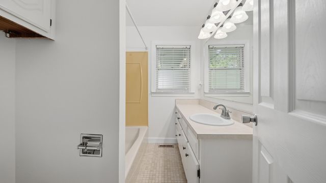 3717 Jarren Drive, Chattanooga, TN 37415