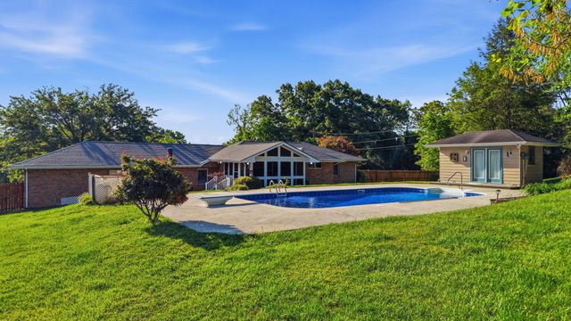 3717 Jarren Drive, Chattanooga, TN 37415