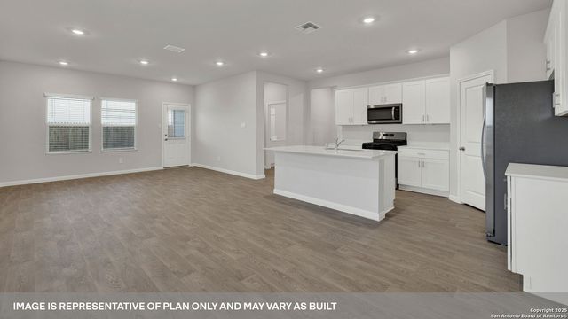 220 RAYMONDVILLE PATH, San Marcos, TX 78666