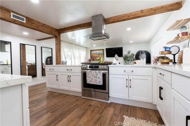 1635 W. Glenmere st., West Covina, CA 91790
