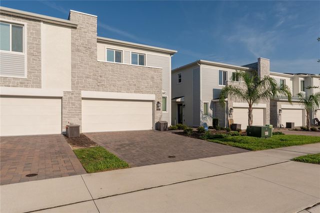 210 BOGEY DRIVE, Davenport, FL 33896