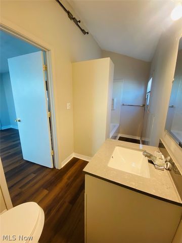 748 Merton Avenue, Akron, OH 44306