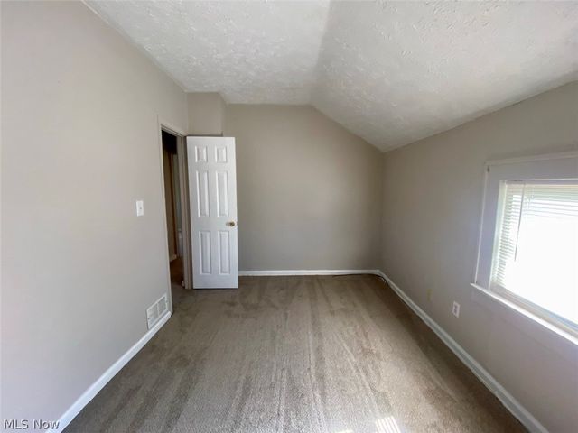 748 Merton Avenue, Akron, OH 44306
