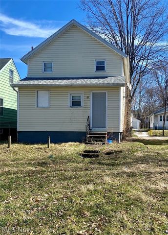 748 Merton Avenue, Akron, OH 44306