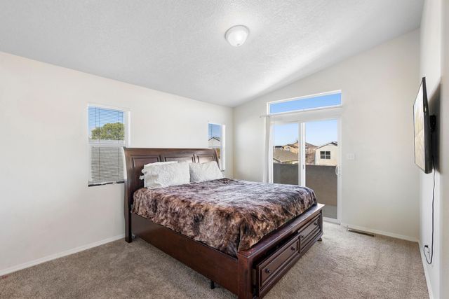 9809 Marlborough Avenue SW, Albuquerque, NM 87121