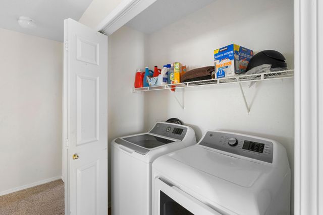 9809 Marlborough Avenue SW, Albuquerque, NM 87121