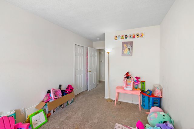 9809 Marlborough Avenue SW, Albuquerque, NM 87121