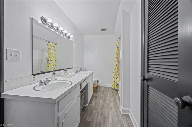 1352 City Lake Road, Lexington, NC 27292