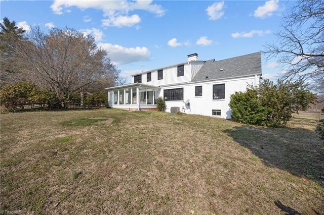 1352 City Lake Road, Lexington, NC 27292