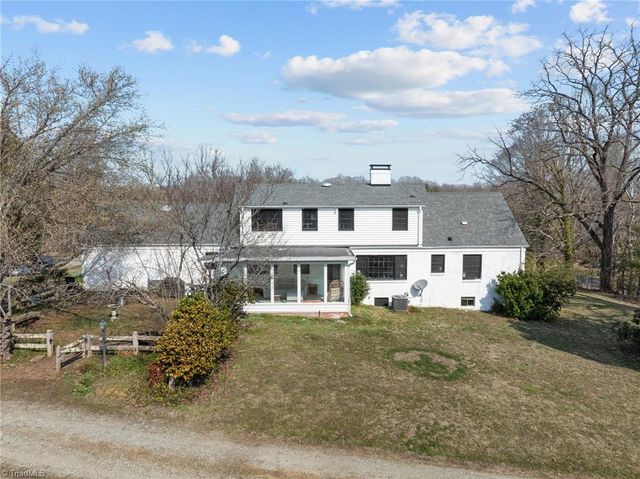 1352 City Lake Road, Lexington, NC 27292