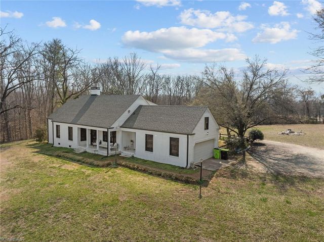 1352 City Lake Road, Lexington, NC 27292