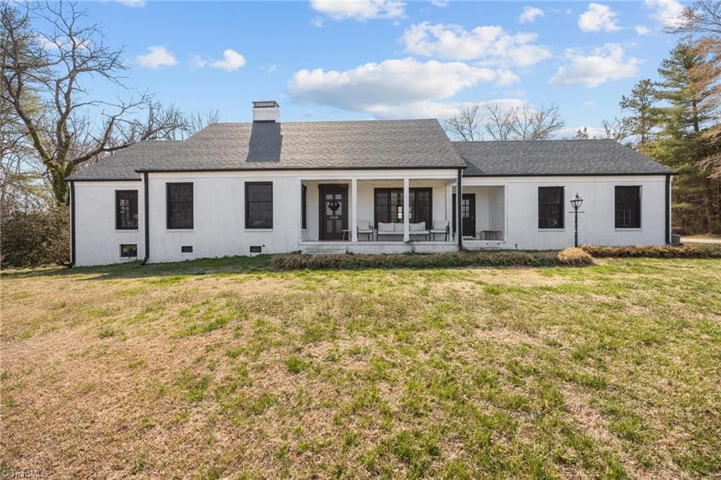 1352 City Lake Road, Lexington, NC 27292