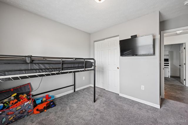 485 Antietam Boulevard, Hamilton Twp, OH 45039