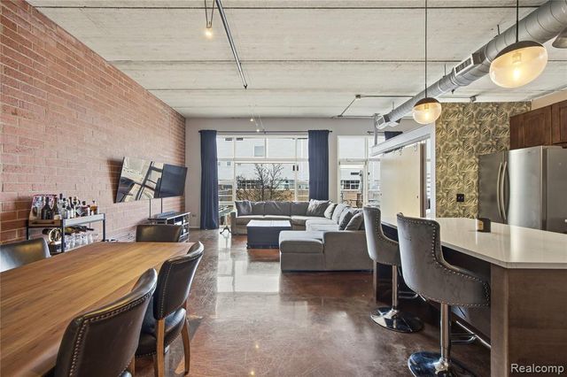 322 E Harrison Avenue 12, Royal Oak, MI 48067