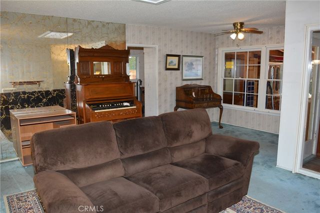 6448 E Los Arcos, Long Beach, CA 90815