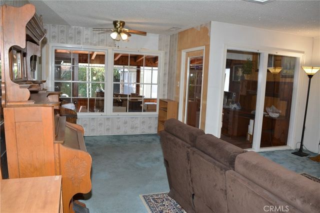 6448 E Los Arcos, Long Beach, CA 90815