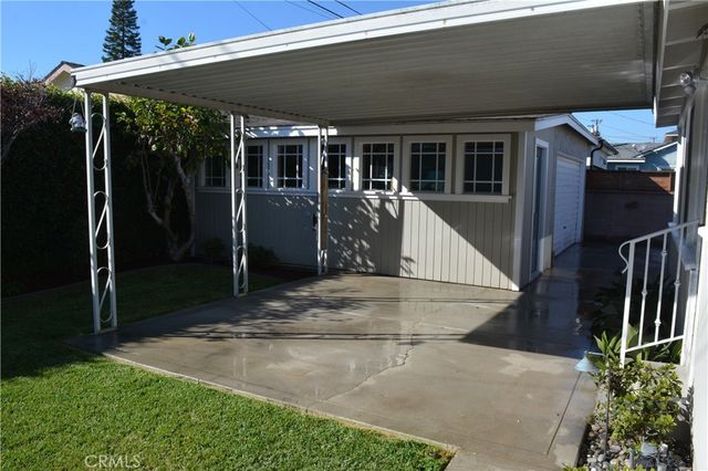 6448 E Los Arcos, Long Beach, CA 90815