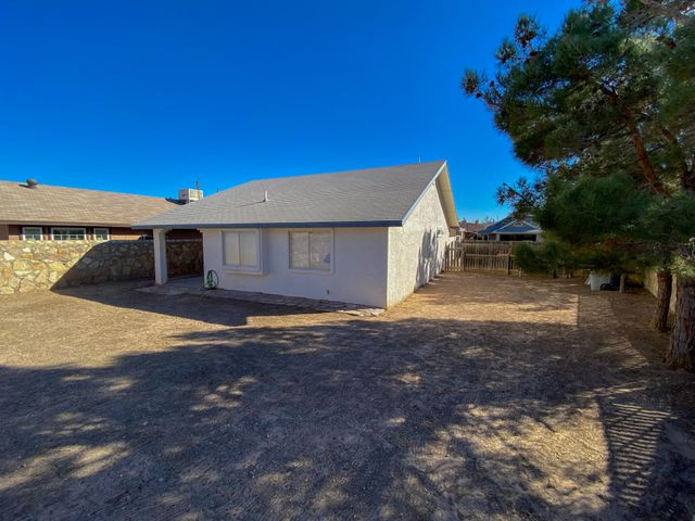 11837 Snow Hawk Drive, El Paso, TX 79936