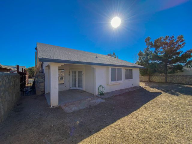 11837 Snow Hawk Drive, El Paso, TX 79936