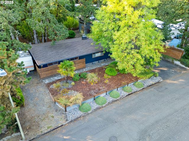 5183 Se HILLWOOD Ave, Milwaukie, OR 97267