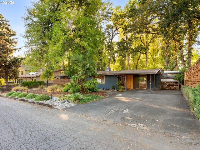 5183 Se HILLWOOD Ave, Milwaukie, OR 97267