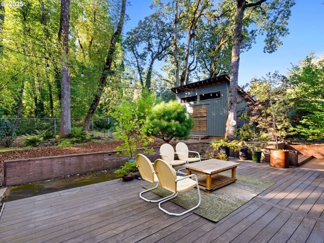 5183 Se HILLWOOD Ave, Milwaukie, OR 97267