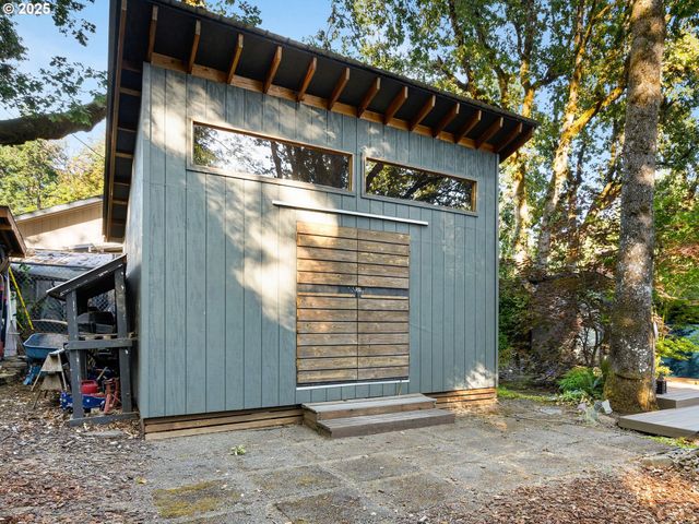 5183 Se HILLWOOD Ave, Milwaukie, OR 97267