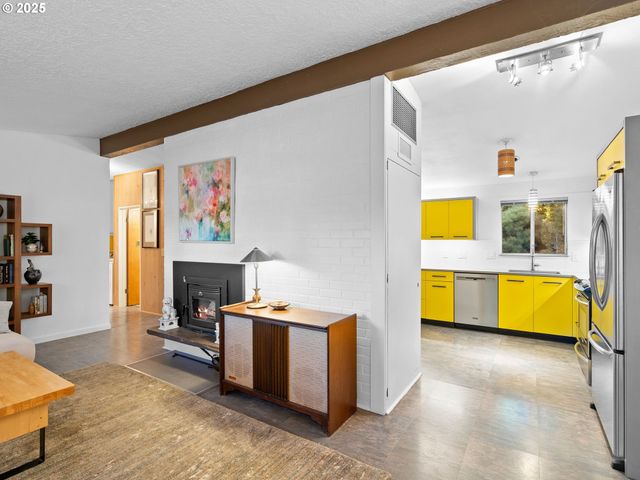 5183 Se HILLWOOD Ave, Milwaukie, OR 97267