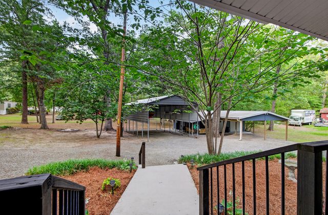417 Mill Creek Road, Vance, SC 29163